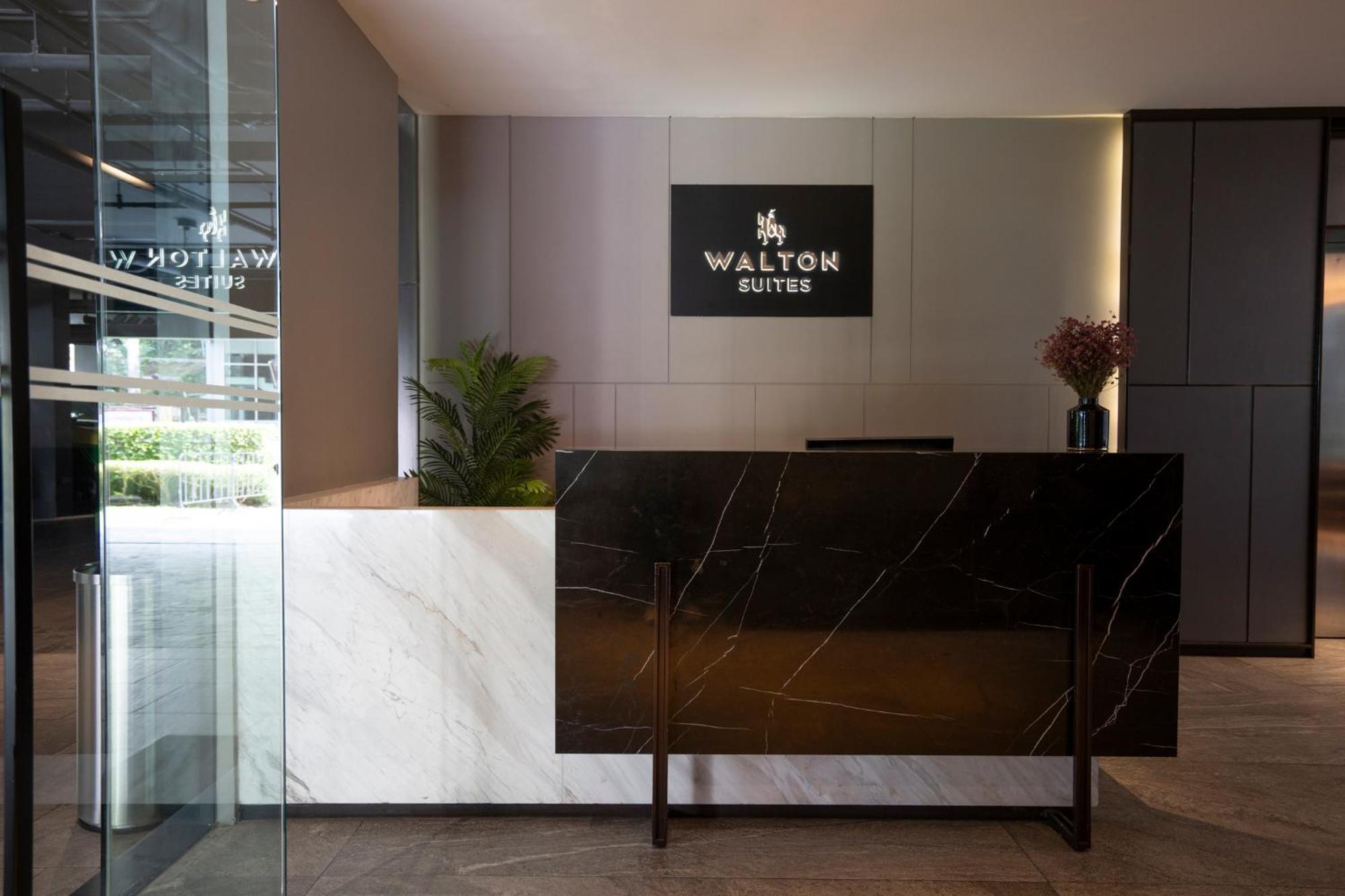 Walton Suites Sukhumvit Bangkok Dış mekan fotoğraf