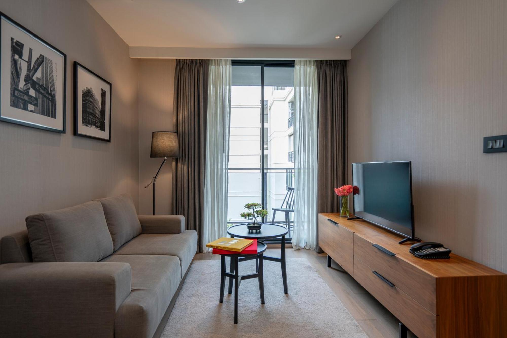 Walton Suites Sukhumvit Bangkok Dış mekan fotoğraf