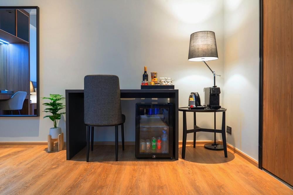 Walton Suites Sukhumvit Bangkok Dış mekan fotoğraf